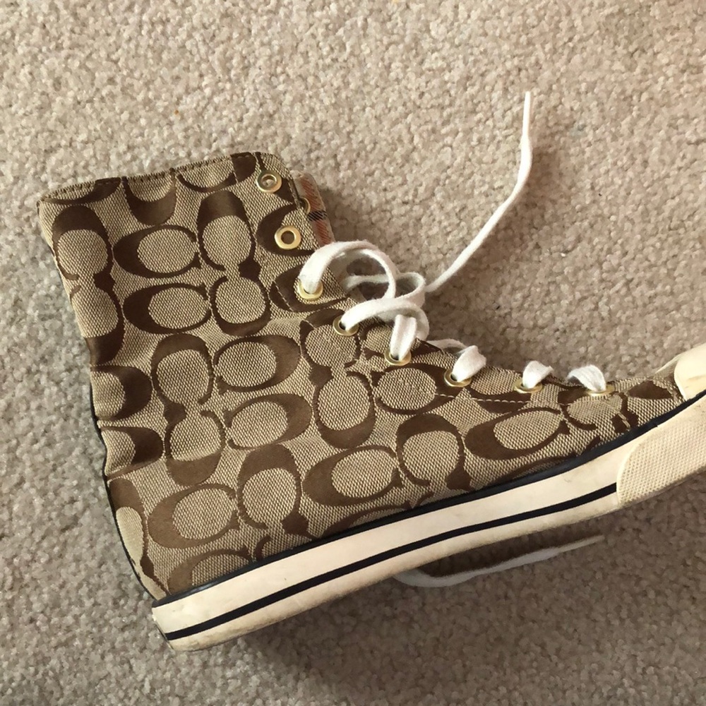 coach converse
